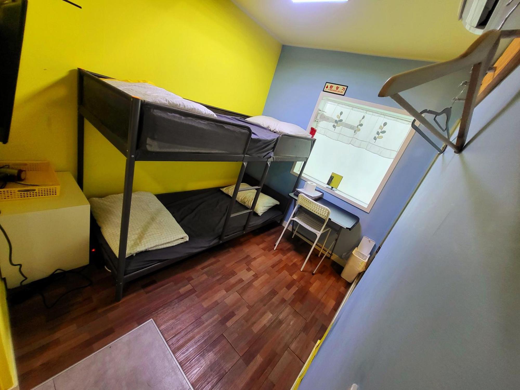 24 Guesthouse Sinchon Avenue Seul Dış mekan fotoğraf